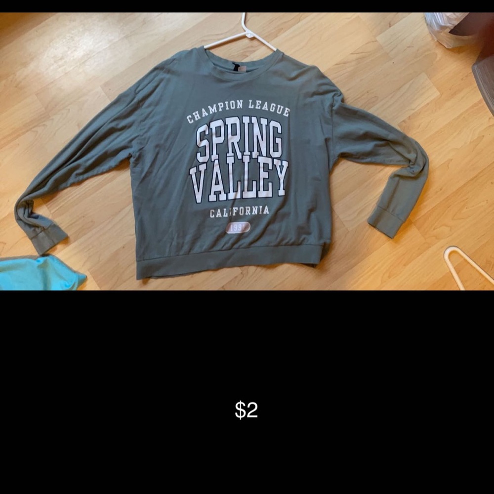 cropped crew neck